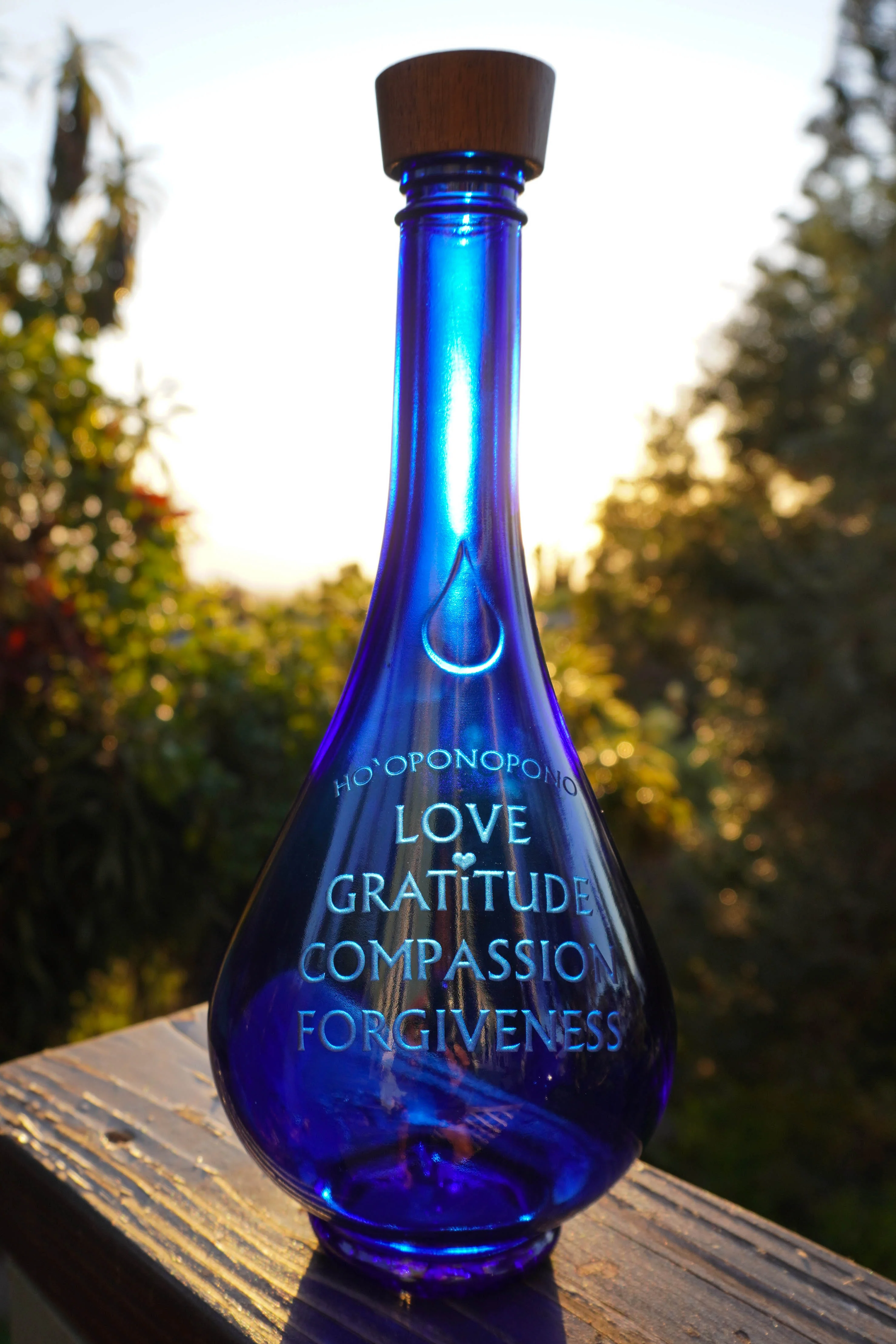 Genie LARGE Sandblasted  Water Drops 750ml/25 oz - Image 5
