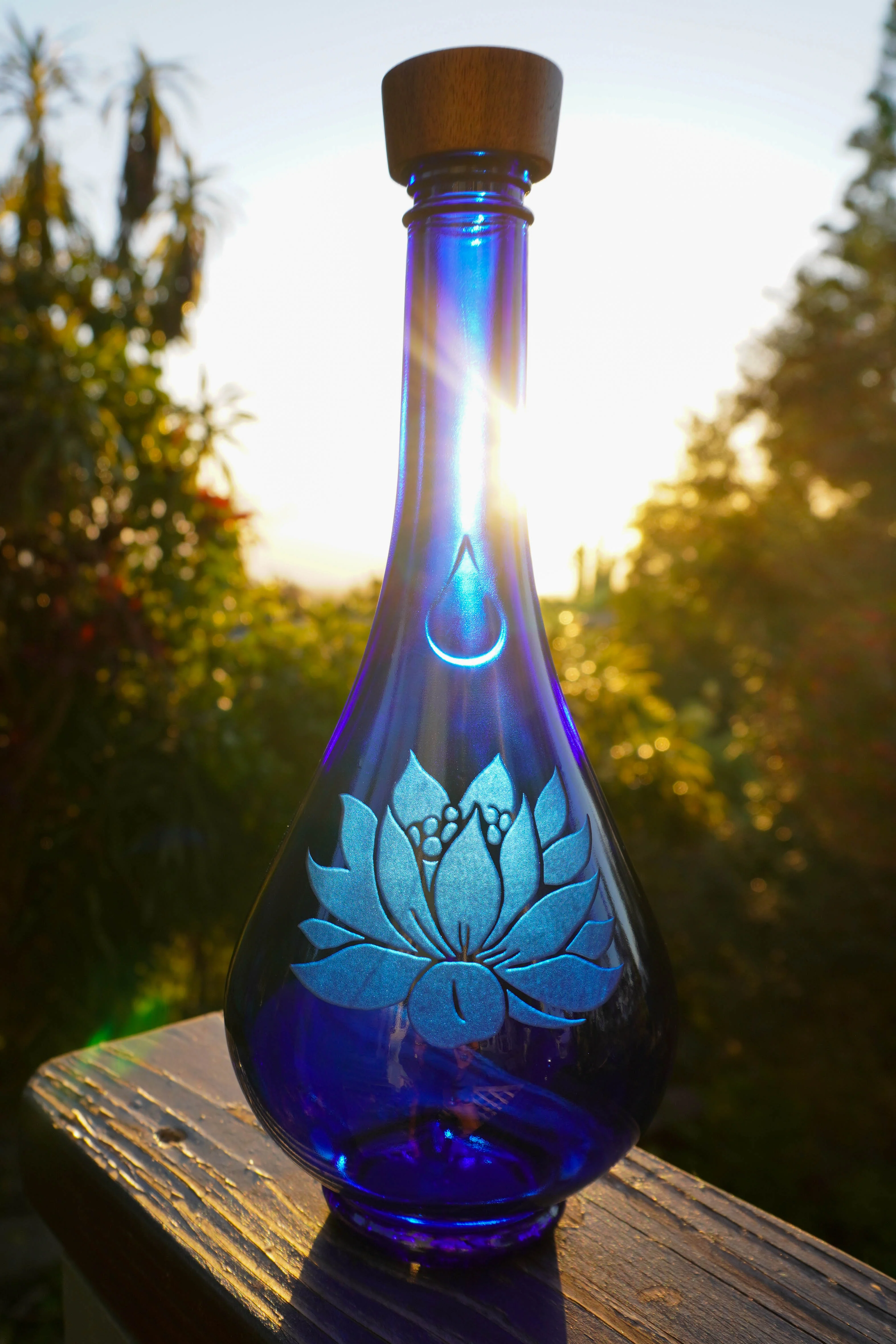 Genie LARGE Sandblasted  Water Drops 750ml/25 oz - Image 4