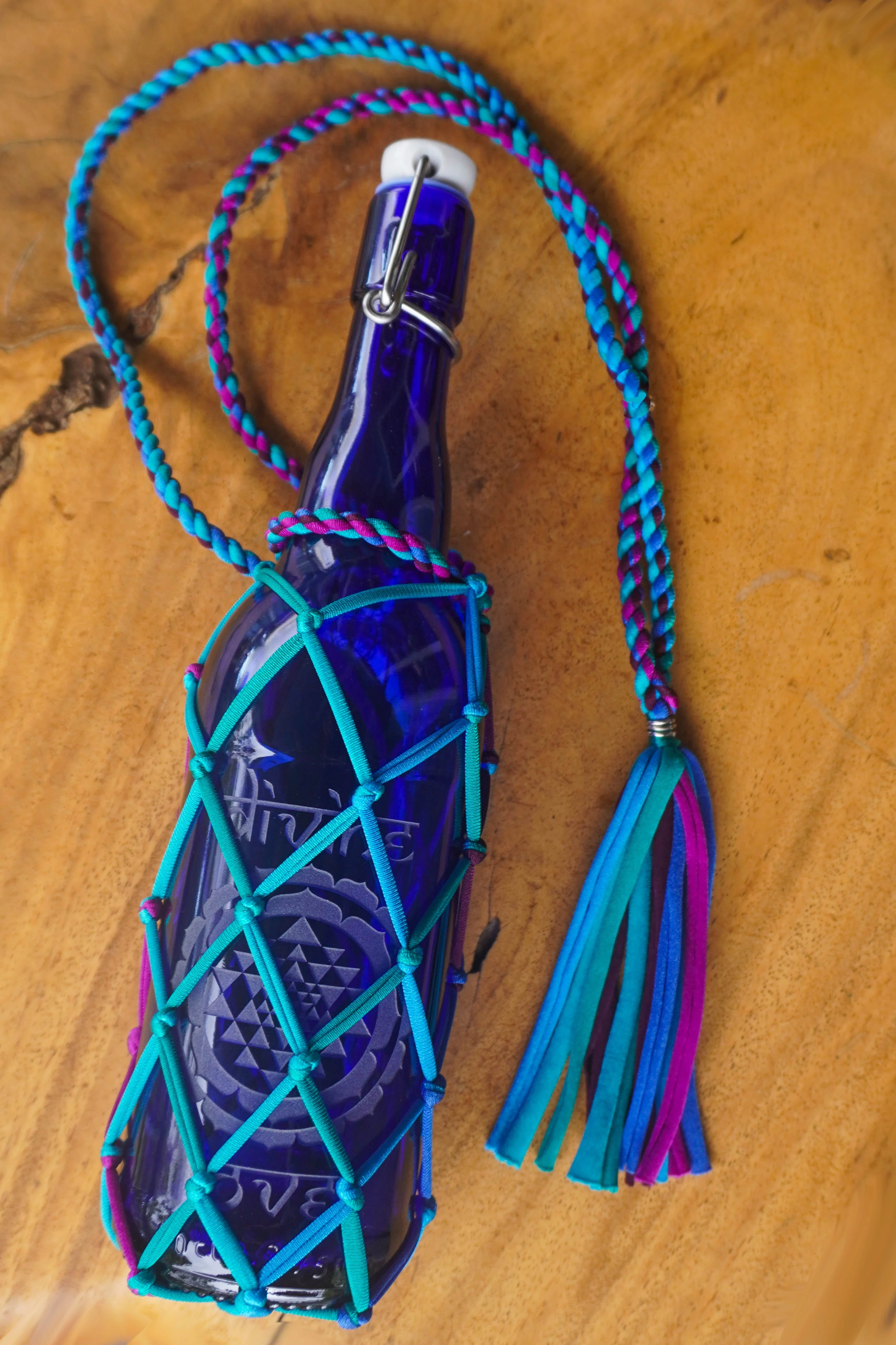 String Bottle Holder ~ Over the Shoulder - Image 13